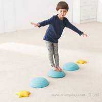 Kameny, hvězdy, kuličky - balanční kameny